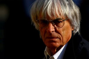 Главу «Формулы-1» обвиняют в финансовых махинациях