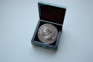 Стали известны обладатели самой престижной в РФ неправительственной награды для ученых