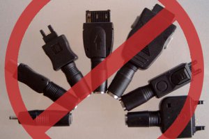 Производители мобильников скоро перейдут на единый европейский стандарт для зарядных устройств