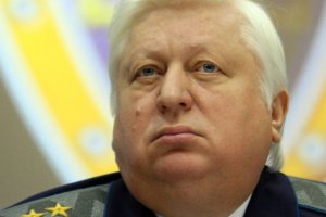 Пшонка заявил, что расследование «дела Тимошенко» возобновили по ее просьбе