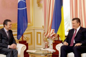 Україна продовжить співпрацювати з НАТО у нинішніх межах
