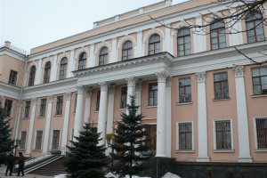 Минобразования не намерено вводить русскую литературу отдельным курсом