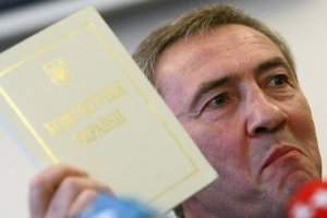 Черновецький не думає ображатися і йти у відставку