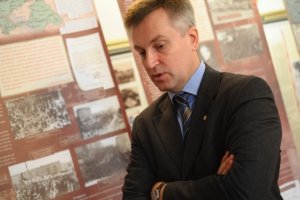 Наливайченко стверджує, що українофоб Табачник готує в школах дешеву робочу силу