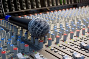 Рада отменила 50-процентную квоту украинской музыки на ТВ и радио