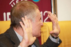 Блаттер победил: Суркис остается. Евро-2012 не отберут
