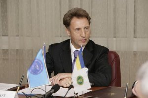 Оніщук: Янукович не зможе мати повноваження Кабміну