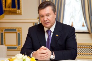 Янукович зобов'язав Азарова й Табачника відзвітувати про закриття шкіл