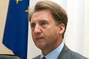 Онищук констатирует правовое ослабление всех политических институтов в Украине