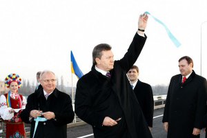 Донецкий губернатор: От еды отказаться можно, а от доверия власти - нельзя