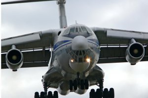 Український літак вилетів з Лівії