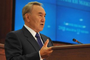 ЦИК Казахстана официально объявил о победе Назарбаева