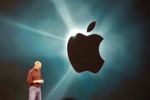 Apple подала в суд на Amazon