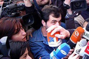 Каддафи отпустил захваченных журналистов