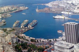 У Греції звільнили сім українських моряків