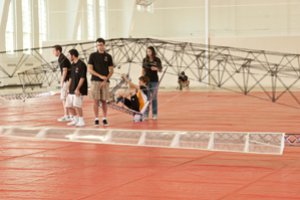 Вертоліт-велосипед встановив світовий рекорд тривалості польоту (відео)