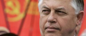 Симоненко хоче позбавити Україну її герба - «з ним зустрічали Гітлера»