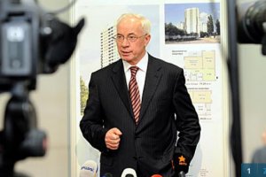 Азаров пообещал программу подготовки спортсменов к Олимпиаде 2016 года