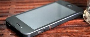 Китайський виробник клонів iPhone пригрозив Apple судом за плагіат