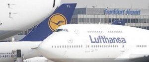 Lufthansa через страйк скасувала 1200 з 1800 рейсів
