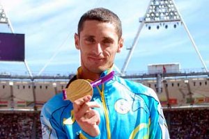Украинец Роман Павлик выиграл золото Паралимпийских игр в забеге на 200 метров (ВИДЕО)