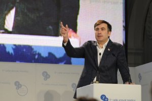 Саакашвілі переконаний, що Росія рано тішиться виборами у Грузії