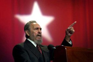 Фидель Кастро перенес инсульт и больше никого не узнает