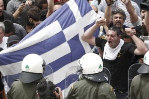 У Греції почався загальний страйк - поліція готується до безладів