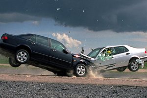 Ученые определили самый опасный день для вождения