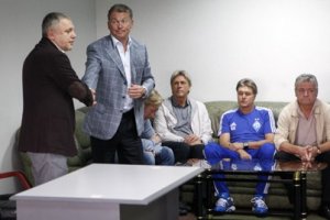 «Динамо» представило футболистам нового тренера - Олега Блохина