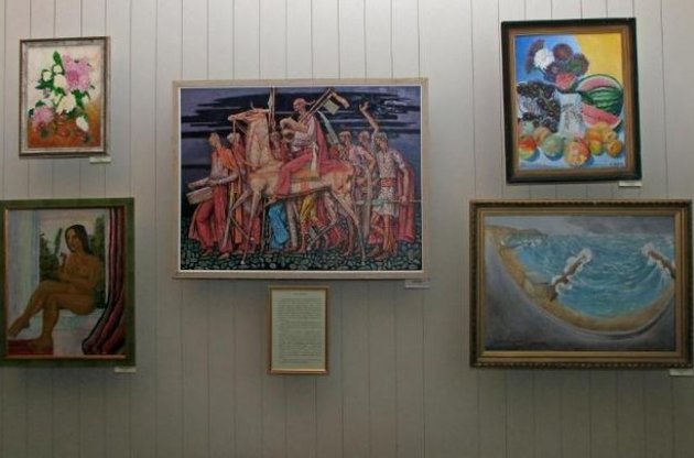 У Києві відкрилася унікальна виставка картин, написаних ротом і ногами