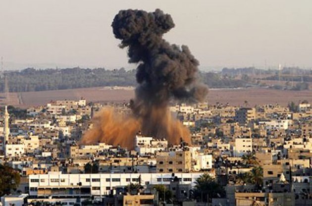 В секторе Газа заговорили о перемирии с Израилем, готовым в любую минуту начать наземную операцию