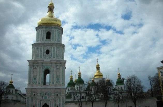 Из-за застройки исторического центра ЮНЕСКО угрожает внести Лавру и Софию Киевскую в "черный список"