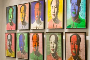 У Китаї заборонили портрети Мао Цзедуна, створені Енді Уорхолом
