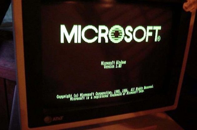 Найпершій версії системи Windows виповнилося 27 років