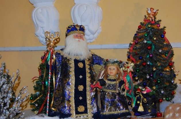 В Лавре открылась выставка кукольных композиций «Украинское Рождество»
