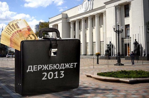 Эксперты Рады раскритиковали проект госбюджета-2013: прогнозы 