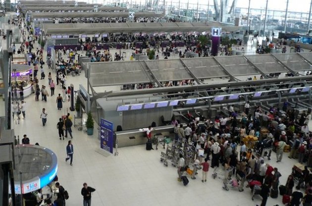 Более 200 пассажиров "АэроСвита" застряли в Бангкоке