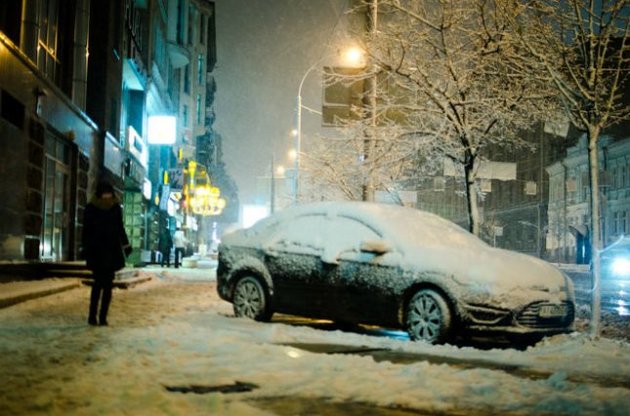 В центре Киева временно запрещена парковка автомобилей