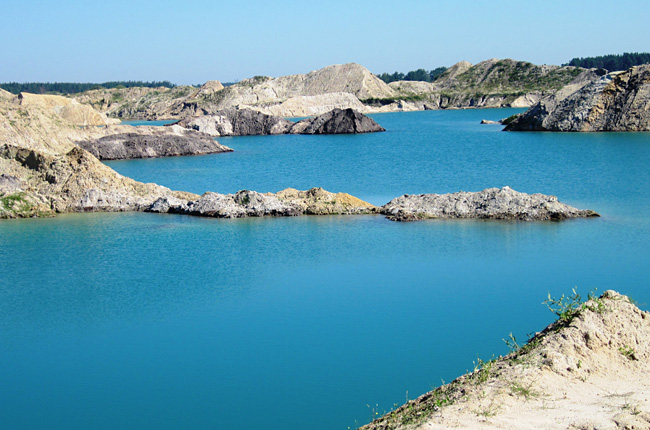 Ландшафти Житомирщини: крокуючі екскаватори, їдкий пил і кислотні озера…