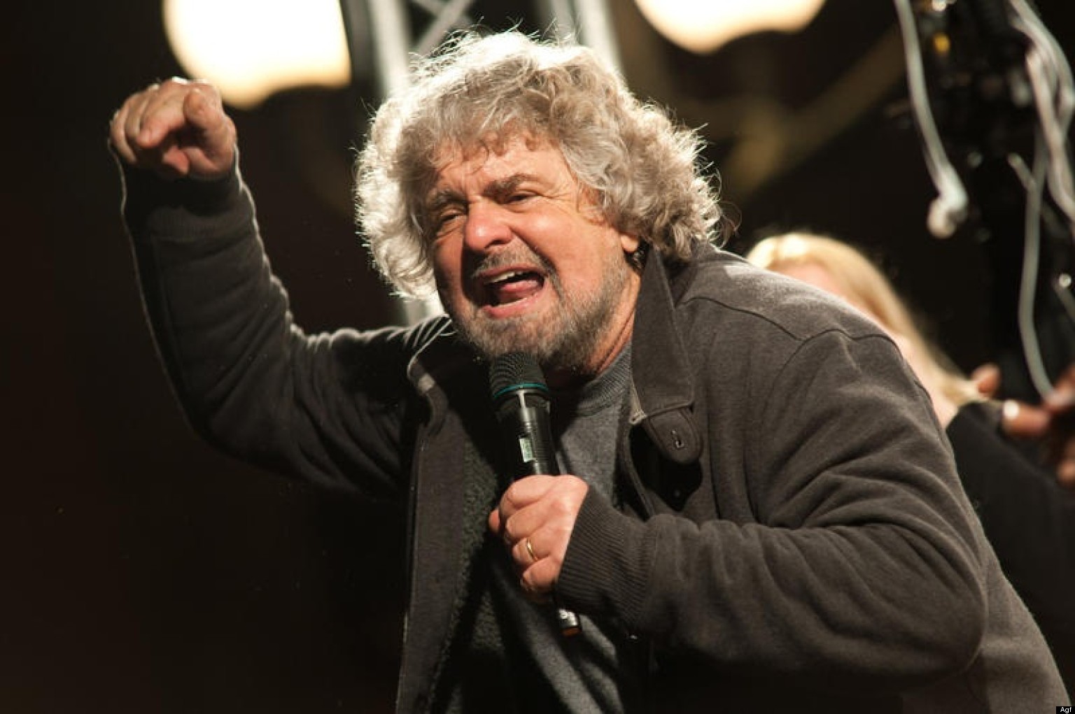 Беппе Грилло politeca.net Беппе Грилло politeca.net