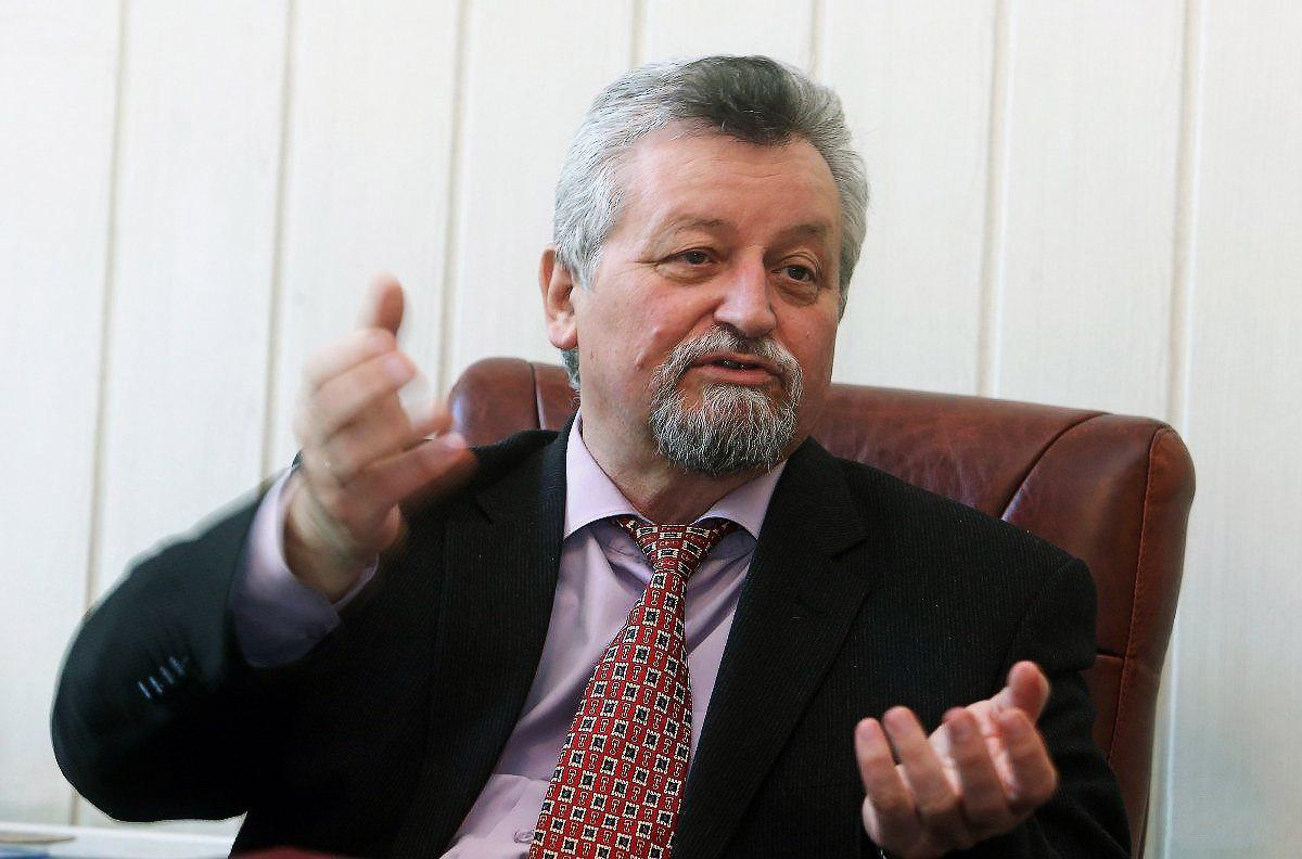 Президент НАМН України академік Віталій Цимбалюк. Президент НАМН України академік Віталій Цимбалюк.