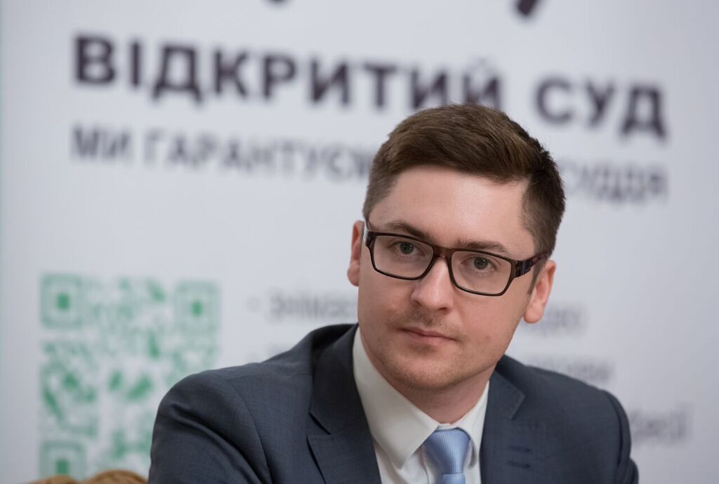 Станіслав Батрин повідомив про відкриття справи щодо Кабінету Міністрів України