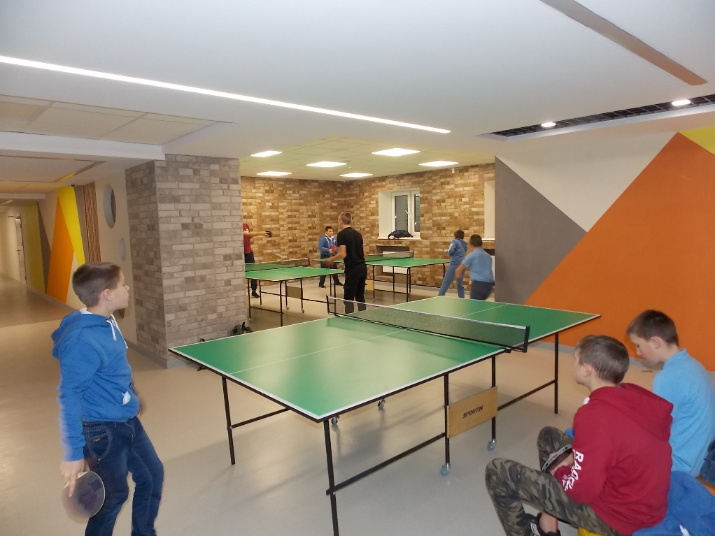 На перерві можна пінг-понг поганяти