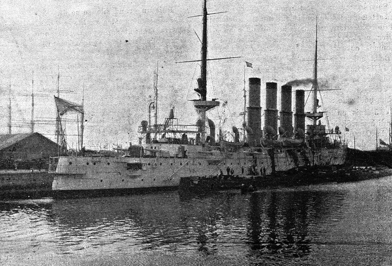 Крейсер «Варяг» на рейде Чемульпо