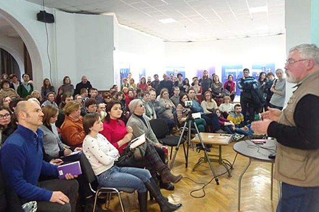 «Відкрита школа історії» у Національному музеї історії України.
Лектор - археолог Михайло Відейко «Відкрита школа історії» у Національному музеї історії України.
Лектор - археолог Михайло Відейко