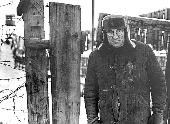 Остап Вишня — узник Ухтпечлага Остап Вишня — узник Ухтпечлага