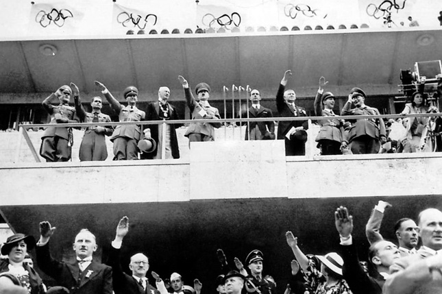 Відкриття Літньої олімпіади в Берліні, 1 серпня 1936 р.
