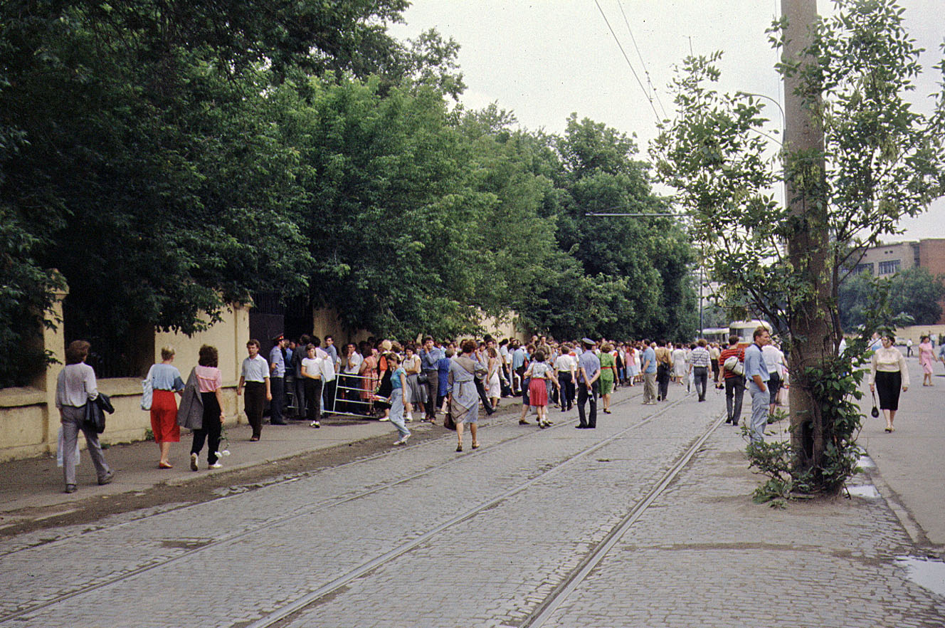 Годовщина смерти Высоцкого, июль 1987 года