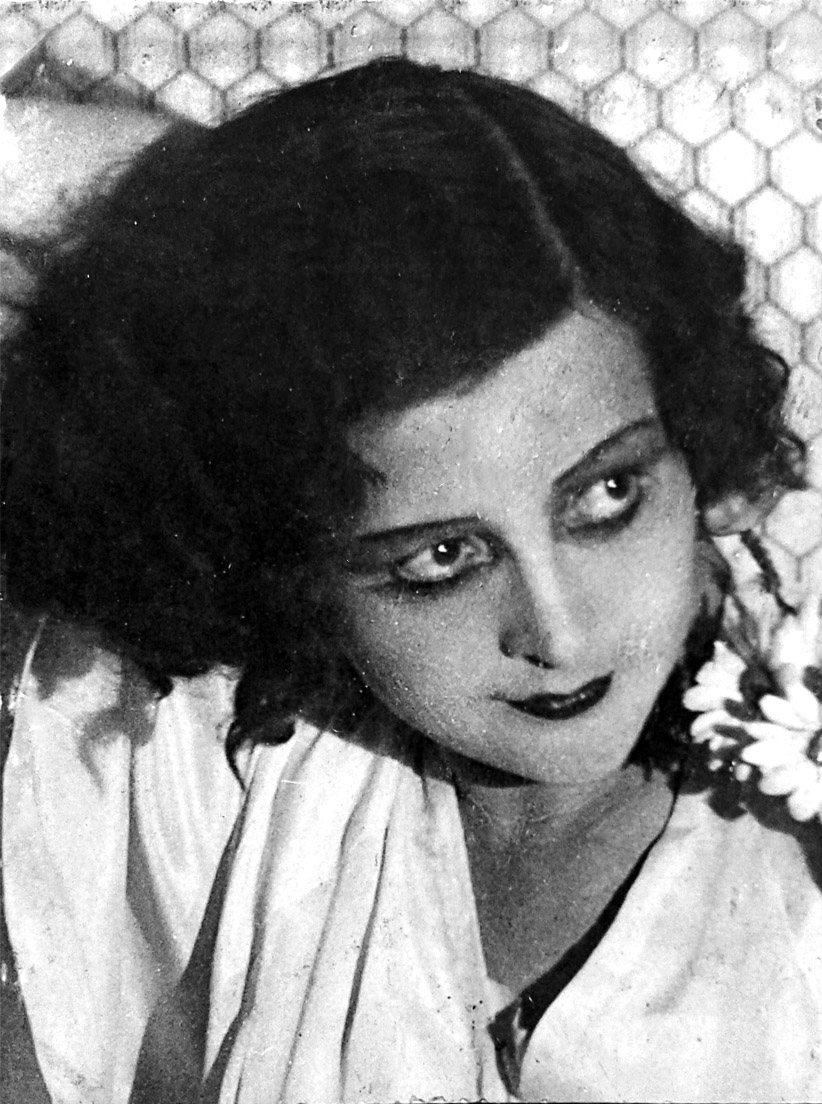 Тимошенко
Клеопатра Тимошенко
Клеопатра